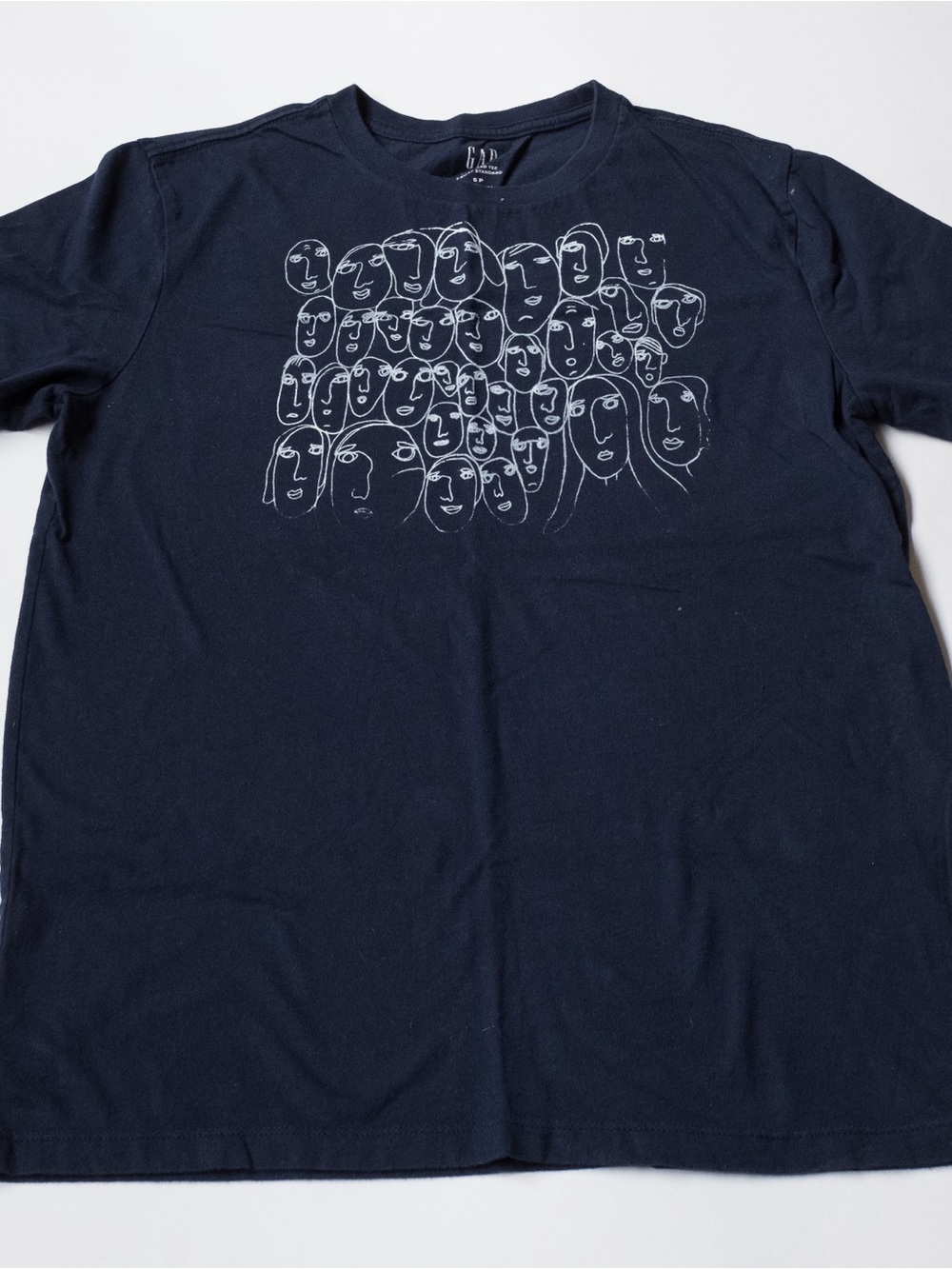 GAP Navy Short Sleeve Tee with White Line Face Graphic